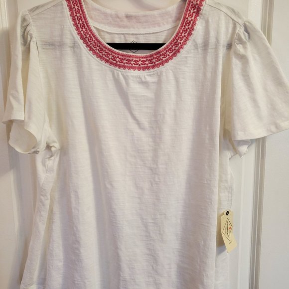 St John's Bay white flutter sleeve pink embroider knit top size 1X - Picture 1 of 4
